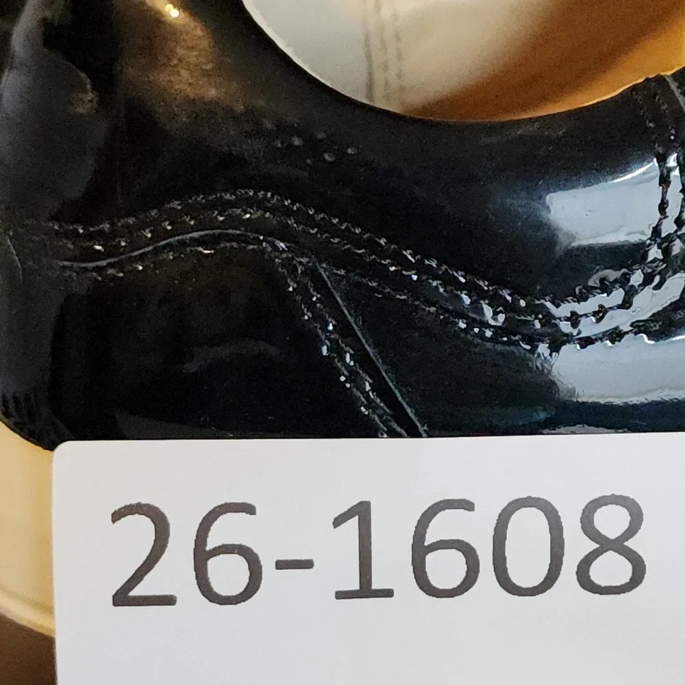 Ecco preowned very